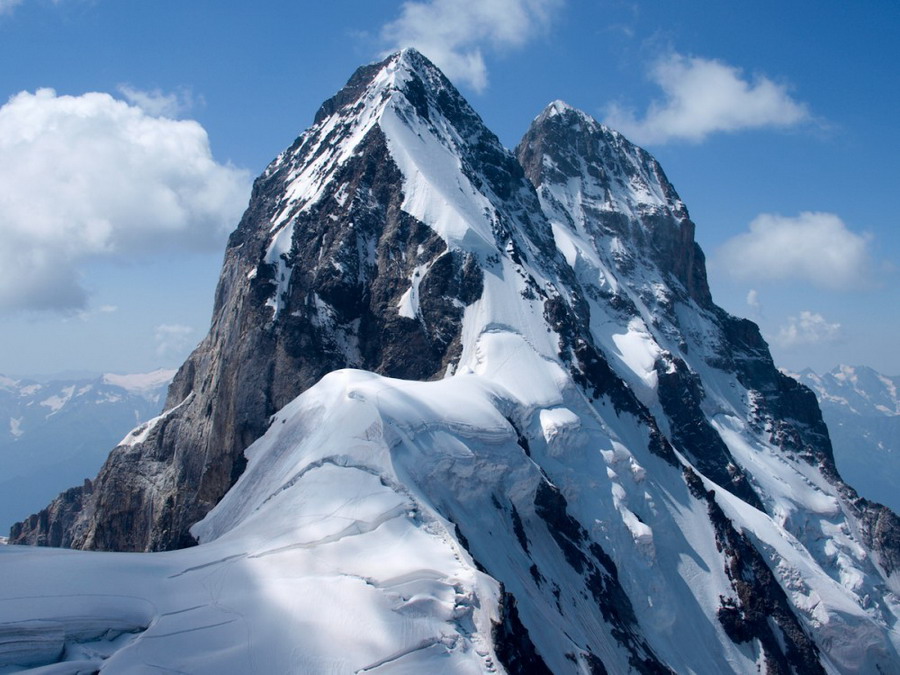Белорусский альпинист погиб в Грузии при восхождении на гору Ушба